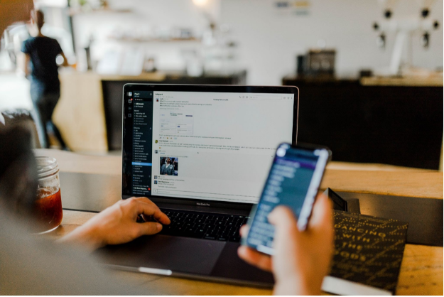 The Software Outsourcing Advantages and Disadvantages for Enterprises